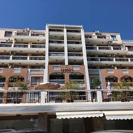 2 Bedroom With 2 Balconies And Sea Views 아파트 *